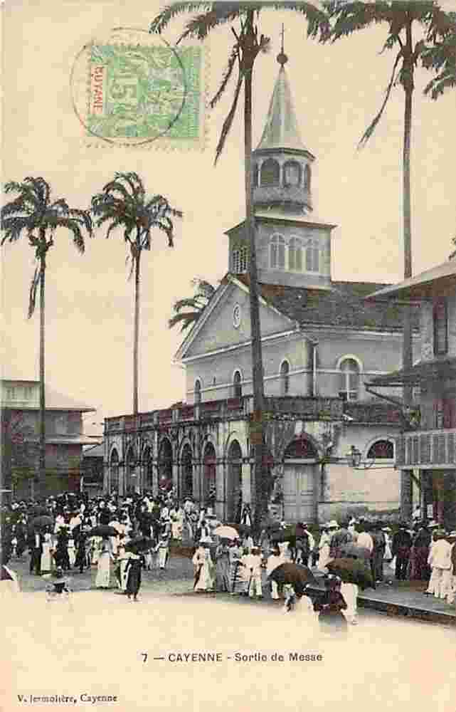 Cayenne. Exit from Mass, 1908