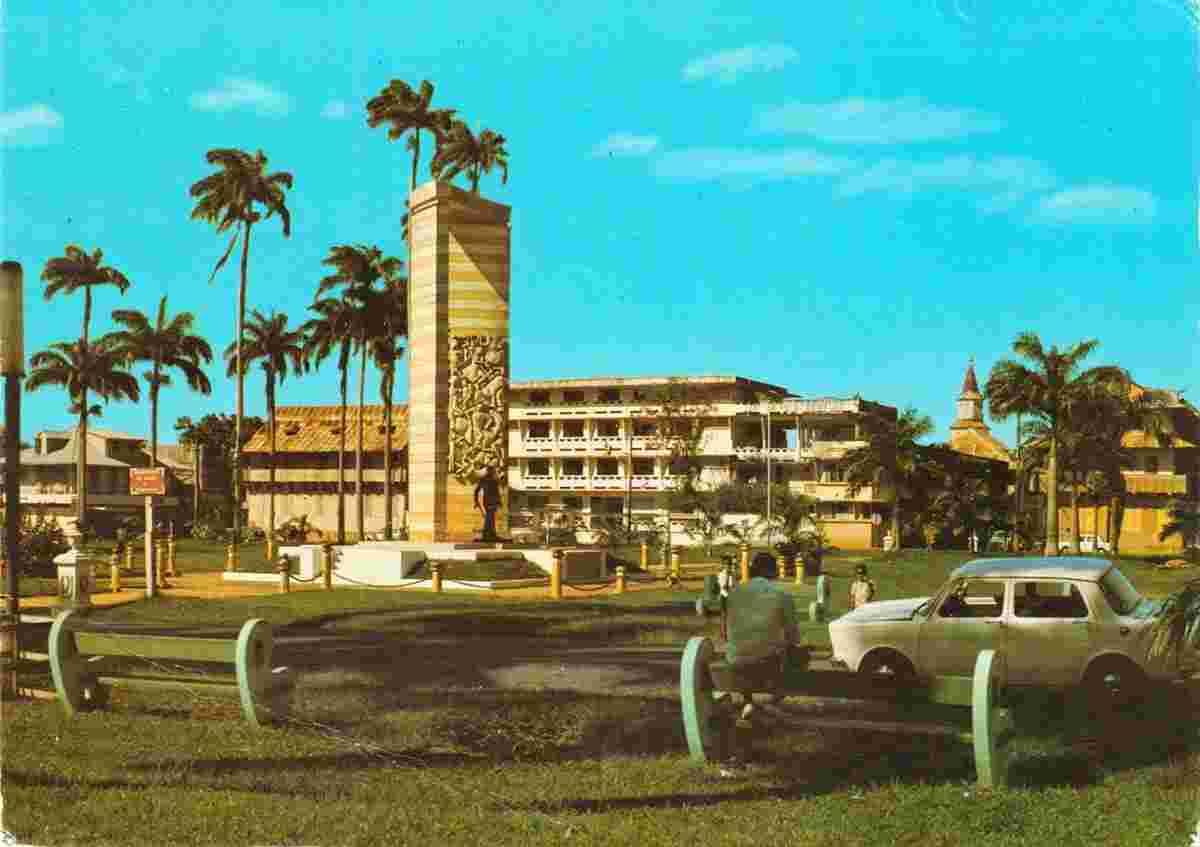 Cayenne. Sisters' Hospital, 1972