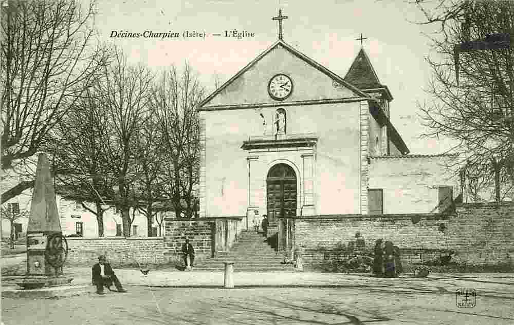 Décines-Charpieu. L'Église