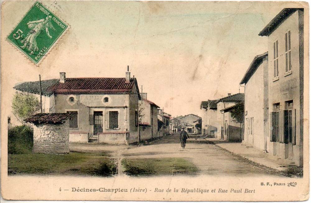 Décines-Charpieu. Rue de la République et rue Paul Bert