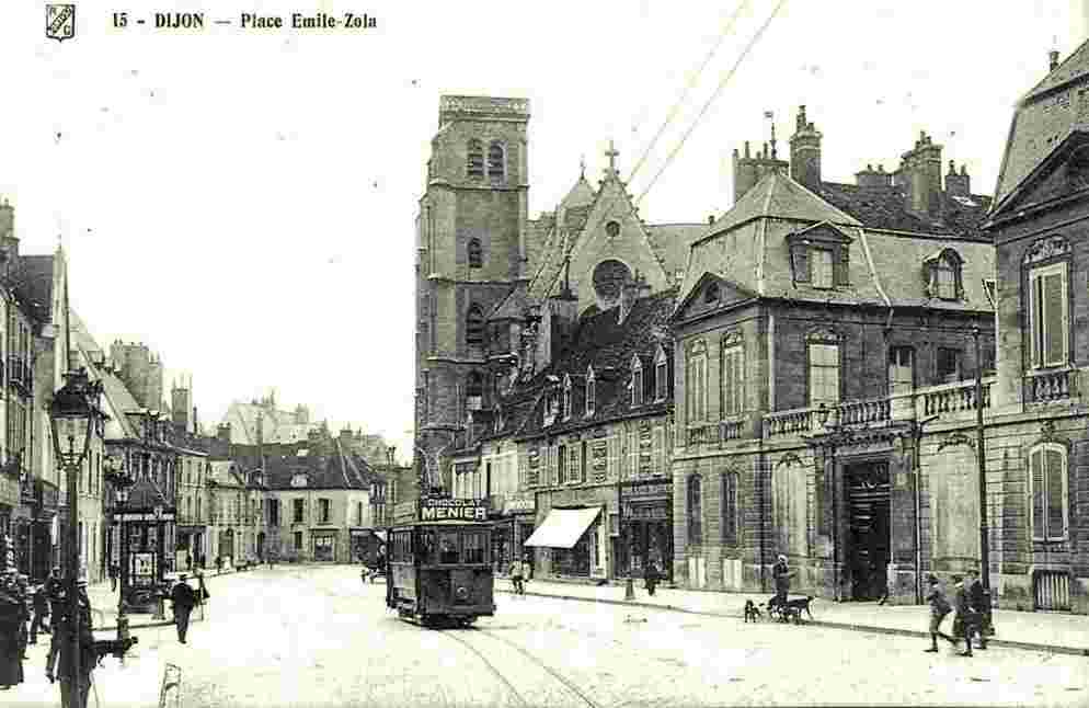 Dijon. Place Emile-Zola