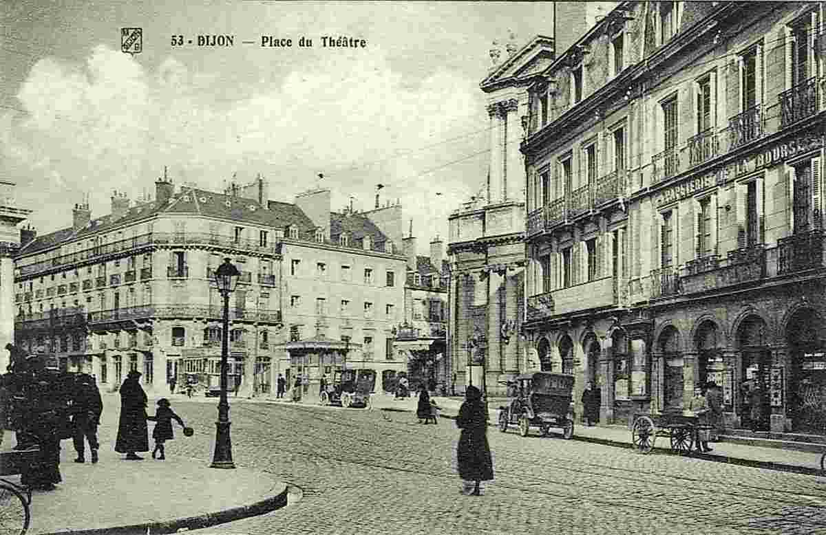 Dijon. Place du Théâtre