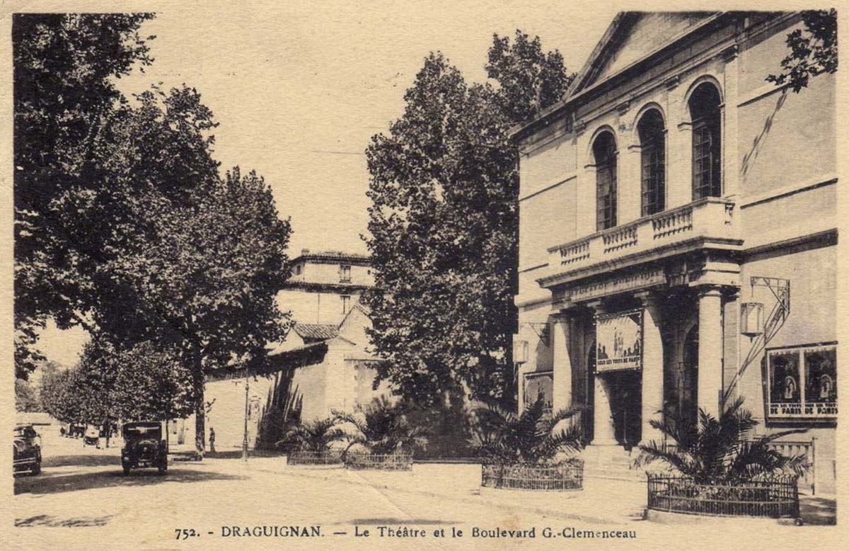 Draguignan. Le Théâtre et Boulevard G. Clemenceau