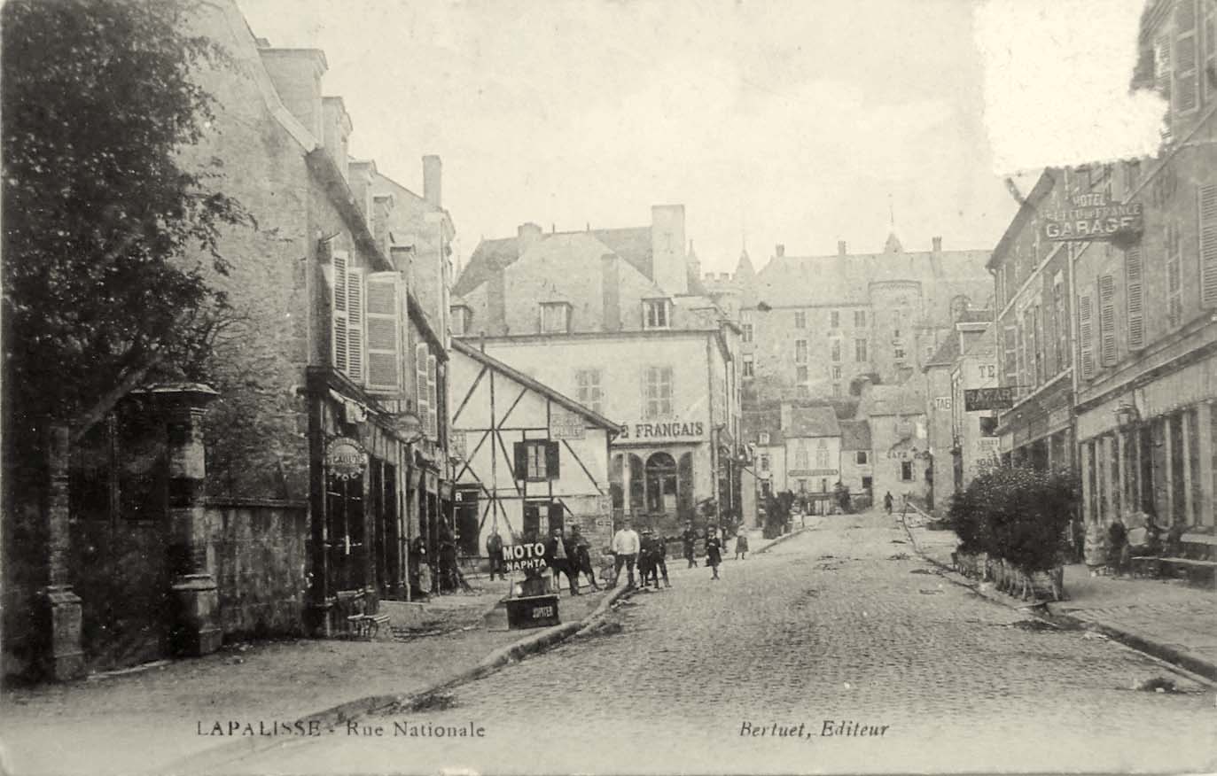 Lapalisse. Rue Nationale, 1913