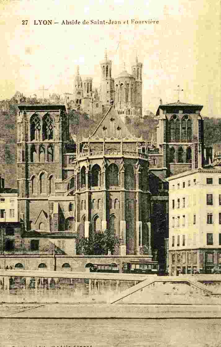 Lyon. Abside de Saint-Jean et Fourvière
