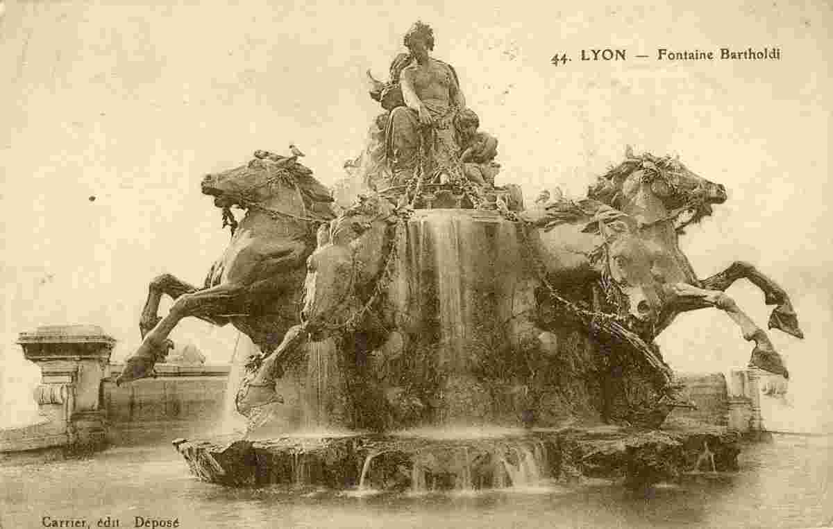 Lyon. Fontaine Bartholdi, 1917