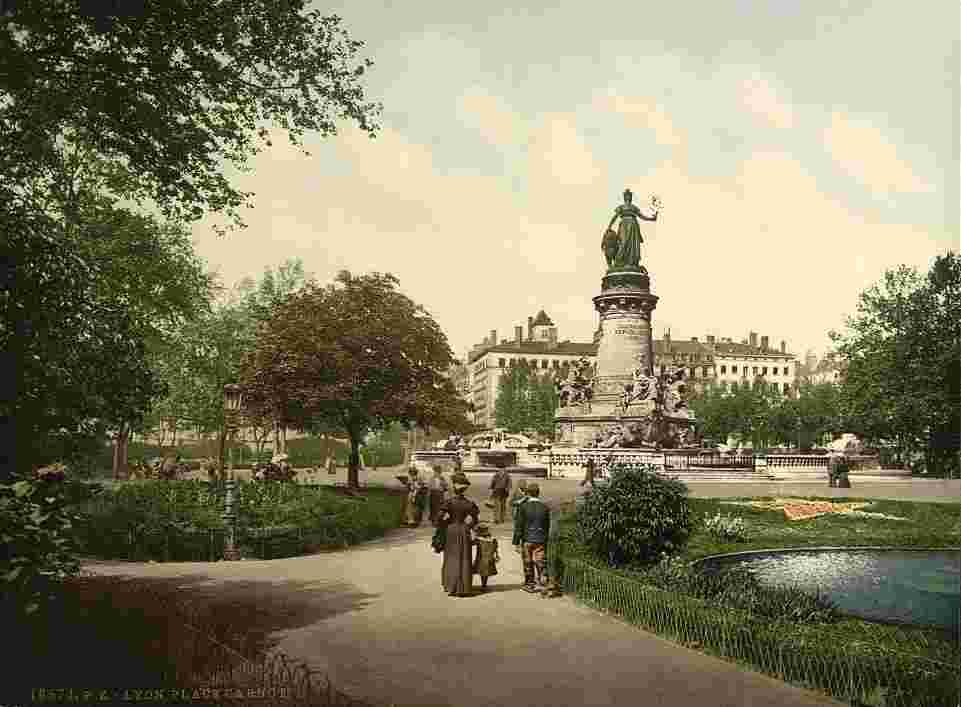 Lyon. Place Carnot, vers 1890