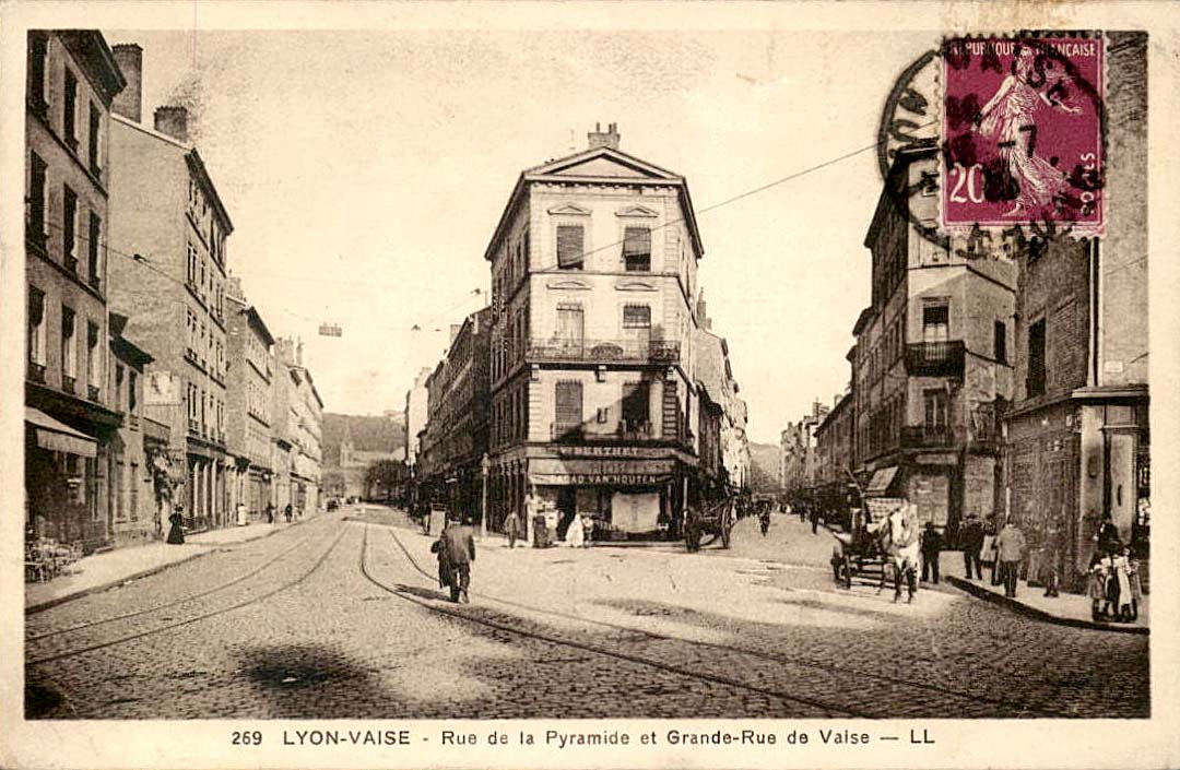 Lyon. Rue de la Pyramide et Grande-Rue de Vaise