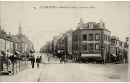 Le Creusot. Route de Couches, rue de la Gare, cafe 'Juillot'