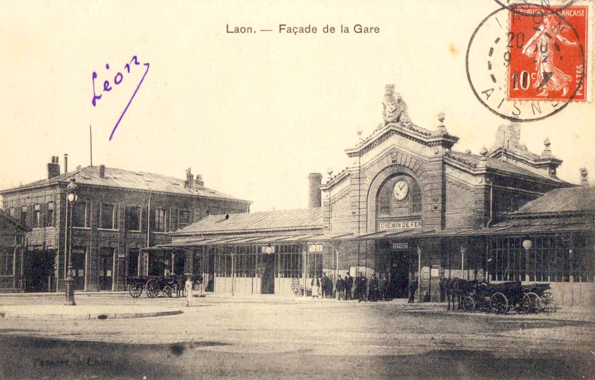Laon. Place de la Gare, 1911