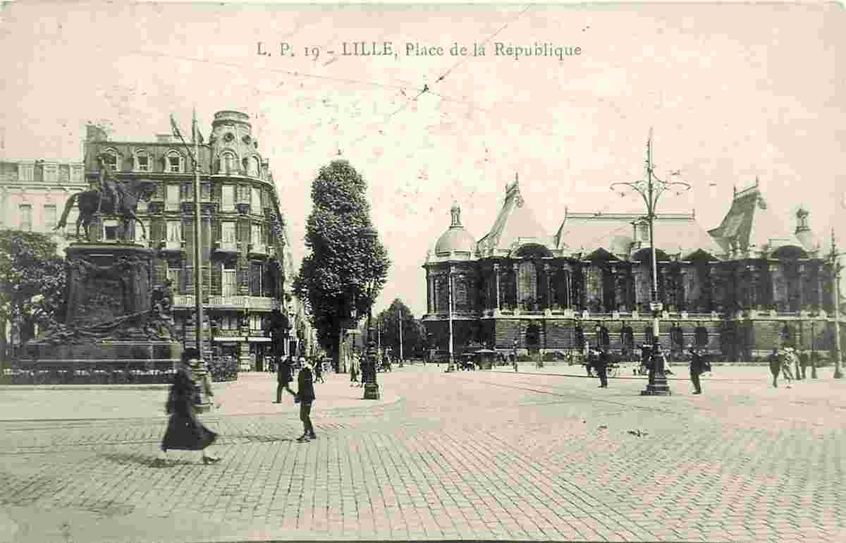 Lille. La Place de la République, 1926