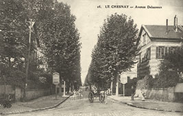 Le Chesnay. Avenue Debasseux