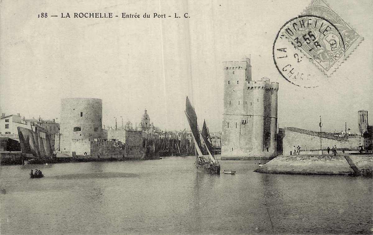 La Rochelle. Entrée du Port