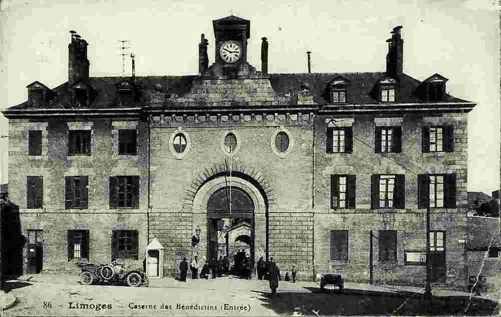 Limoges. Caserne des Bénédictins, vers 1920