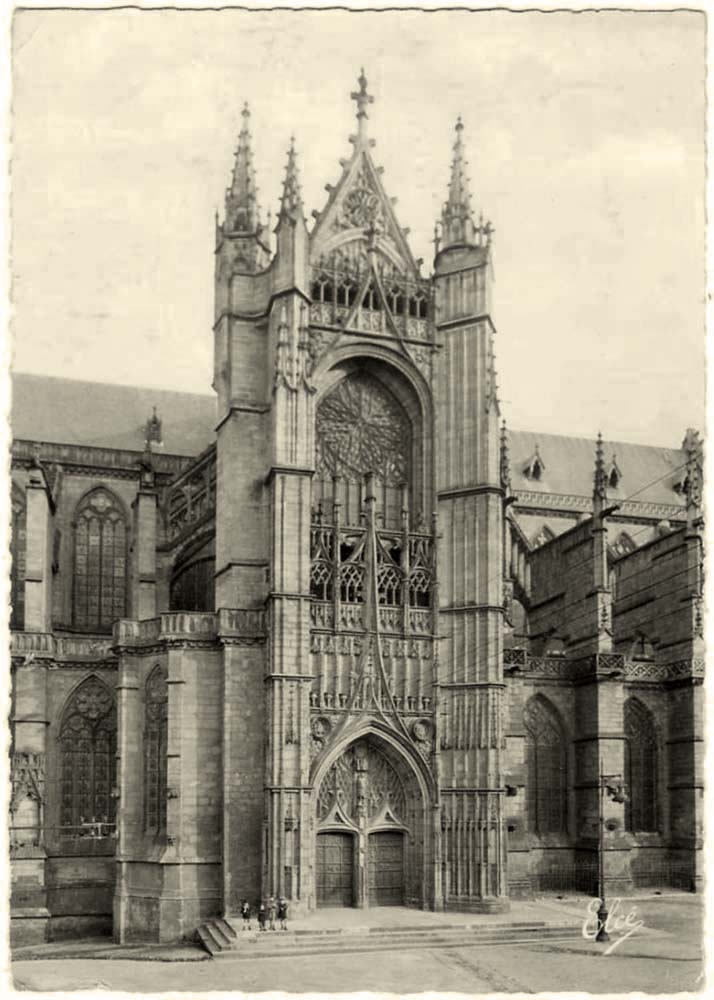 Limoges. La Cathédrale Saint-Jean, 1949