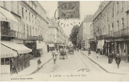Laval. La Rue de la Paix