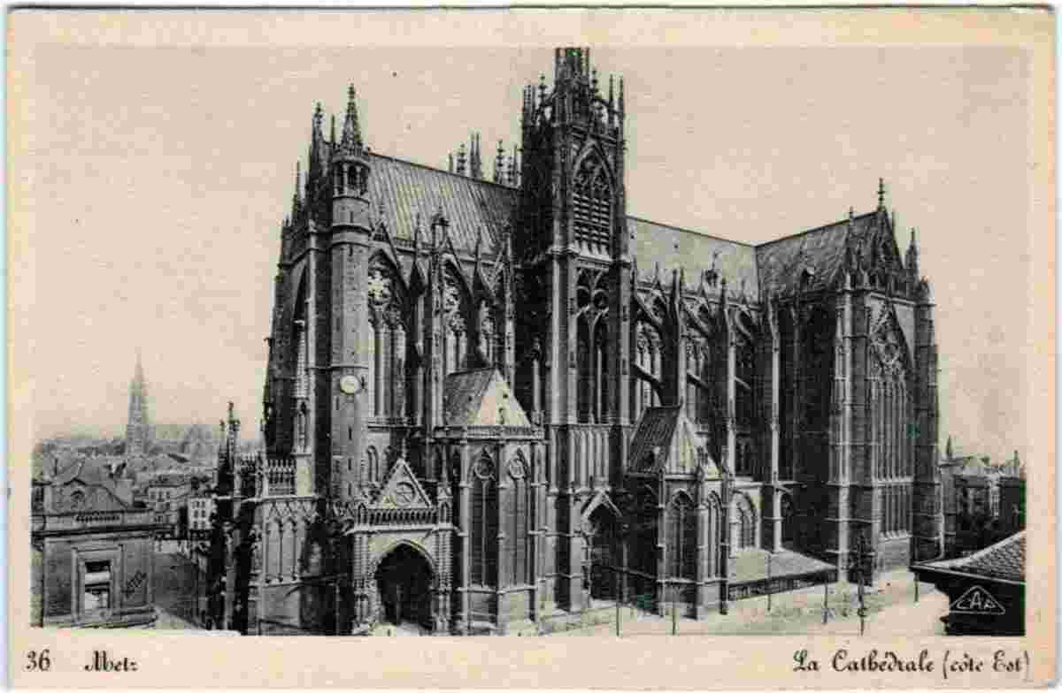 Metz. La Cathédrale (côte Est)