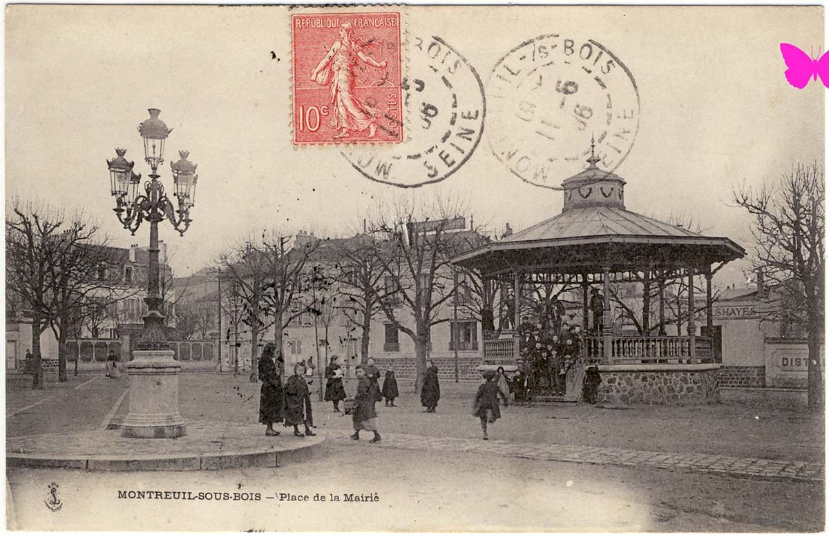 Montreuil. Place de la Mairie - Le Kiosque a Musique, 1906