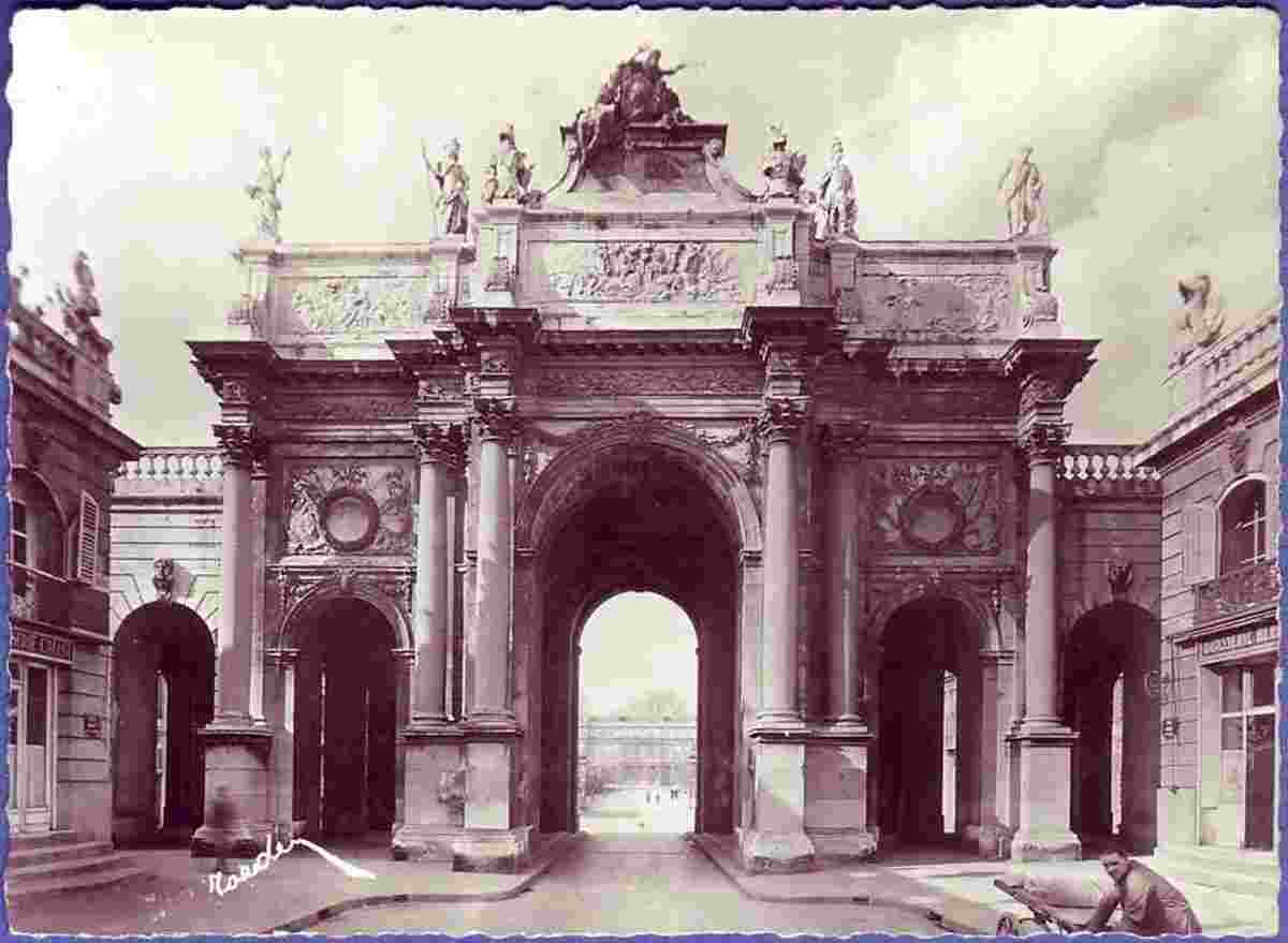 Nancy. Arc de Triomphe