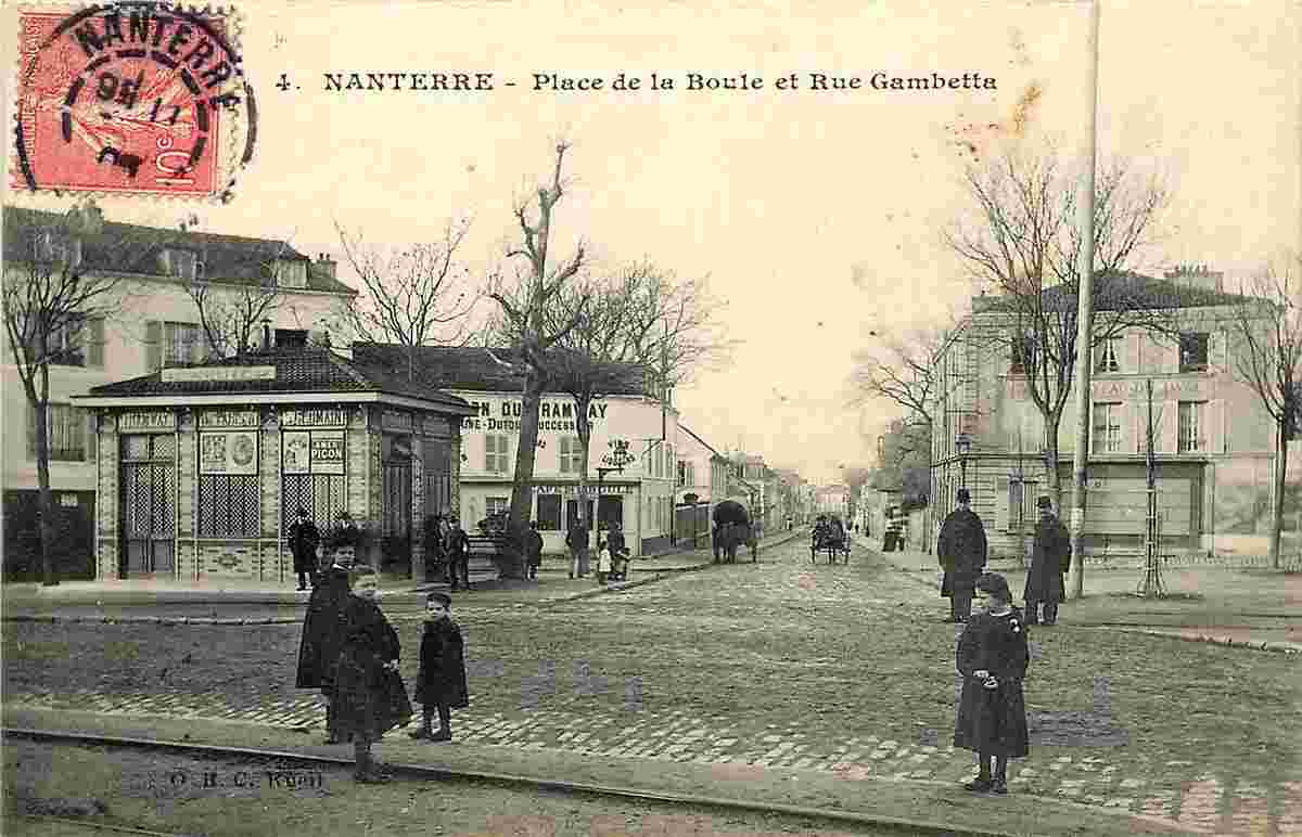 Nanterre. Place de la Boule et Rue Gambetta