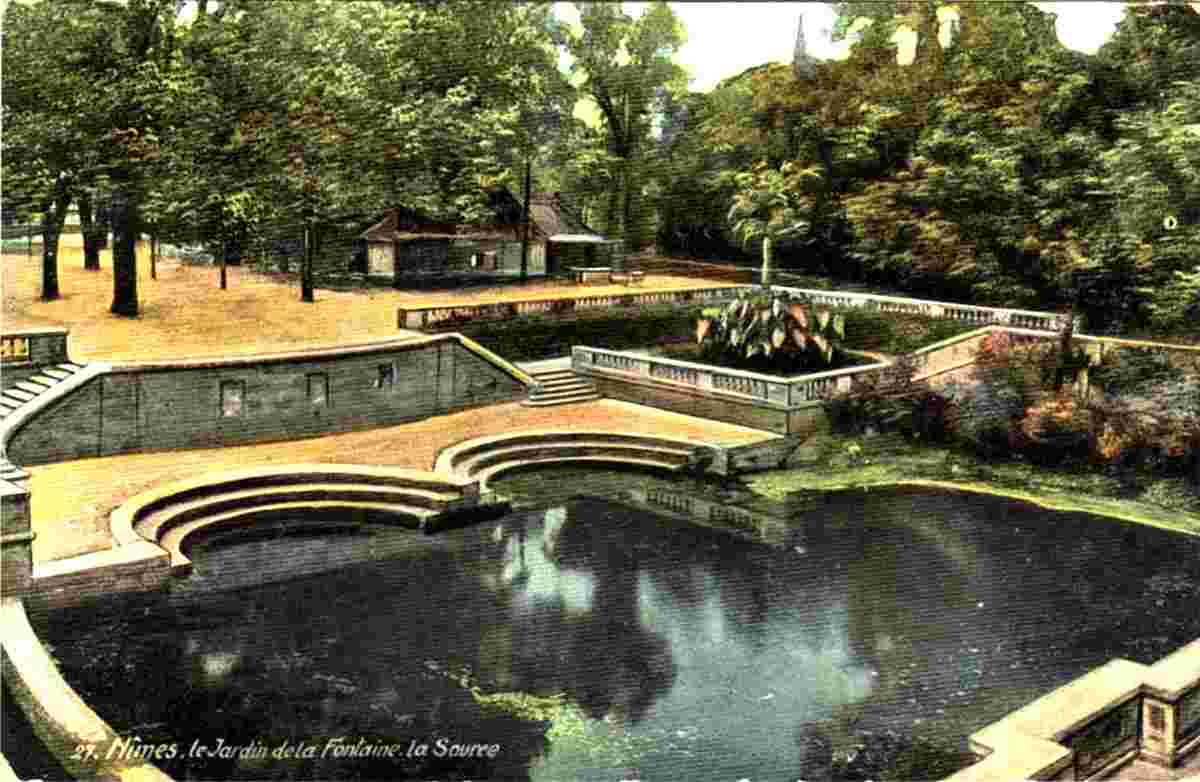 Nîmes. Le Jardin de la Fontaine