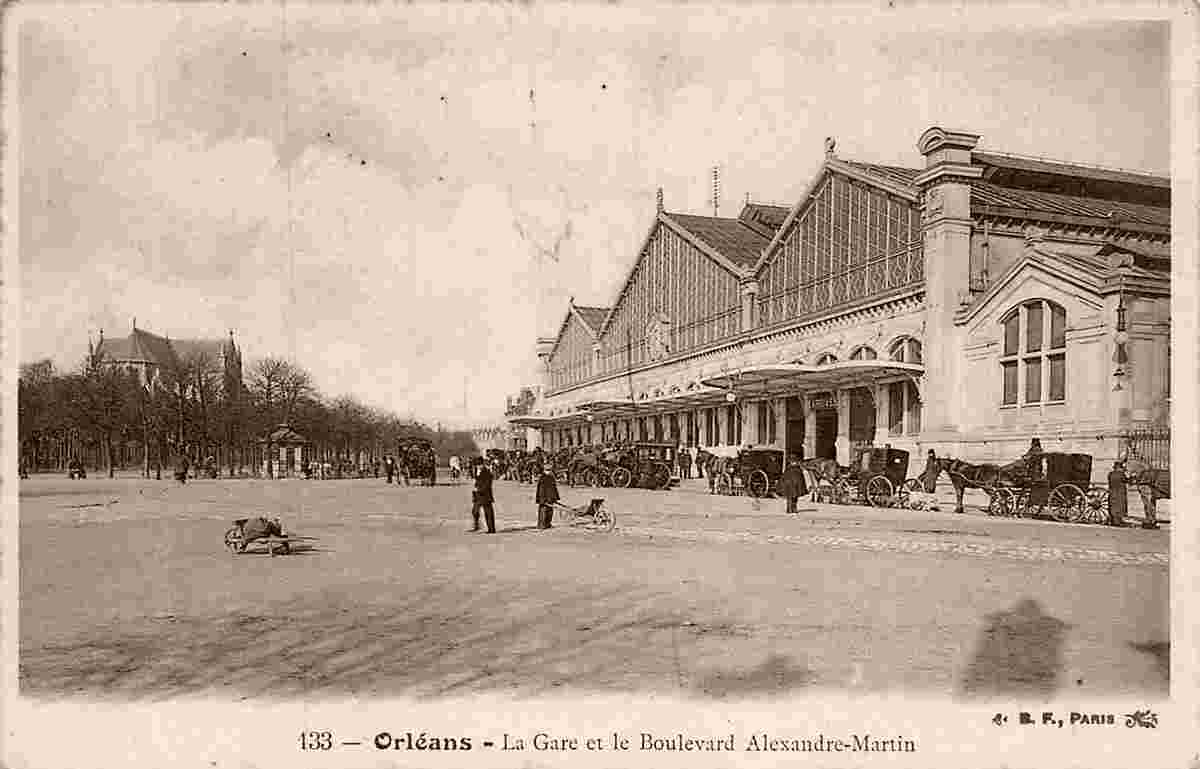 Orléans. Le Gare et le Boulevard Alexandre-Martin