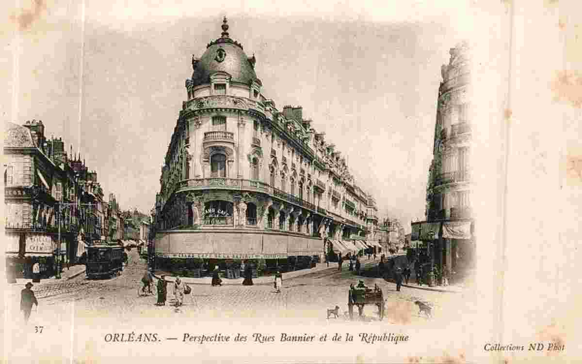 Orléans. Perspective des Rues Bannier et de la République