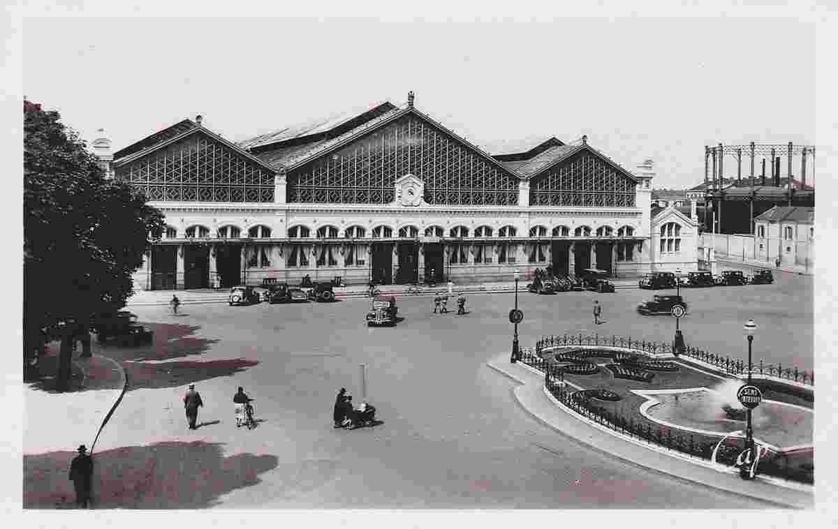 Orléans. Place de la Gare, vers 1950-1960