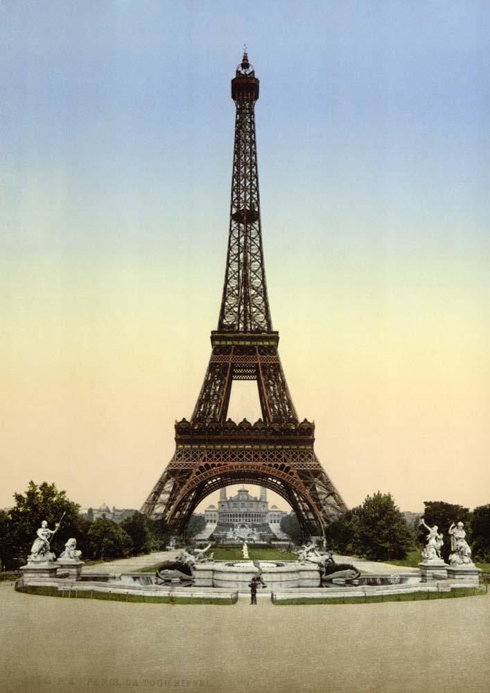 Paris. Eiffel Tower, looking toward the Palais du Trocadéro, circa 1890