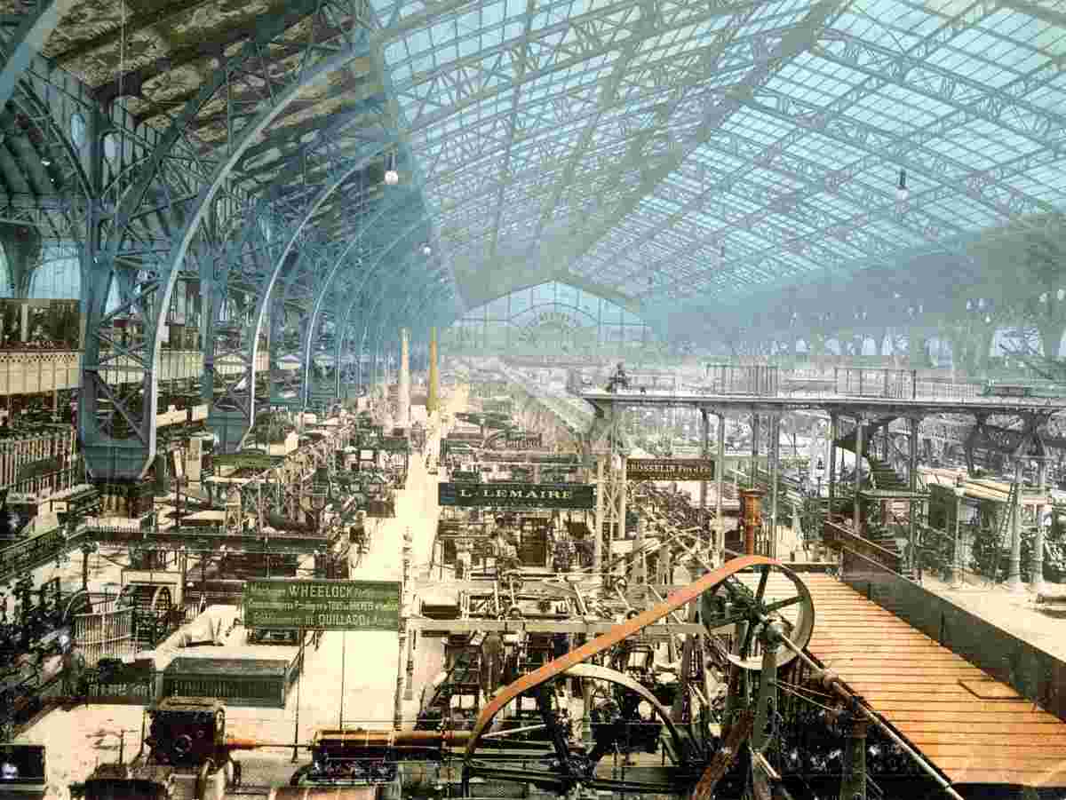 Paris. Interior view of the Gallery of Machines