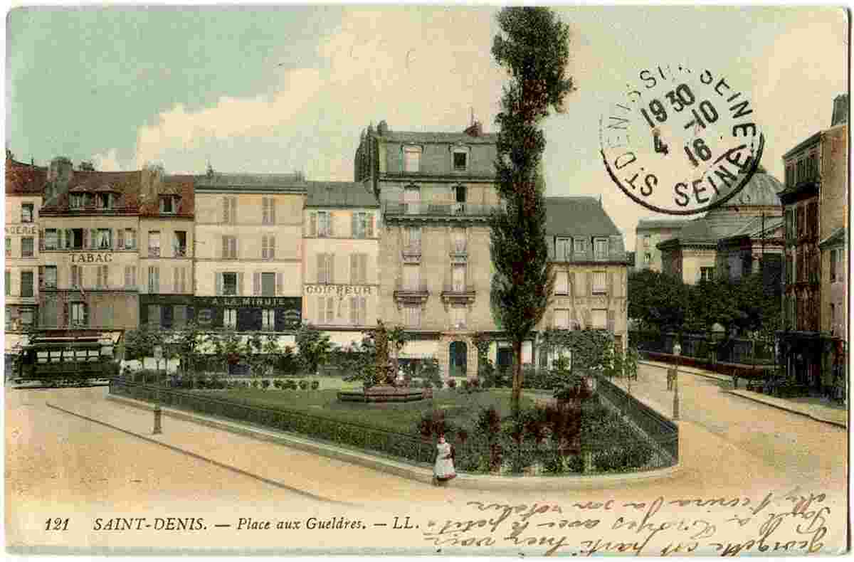 Saint-Denis. Place aux Gueldres, 1916