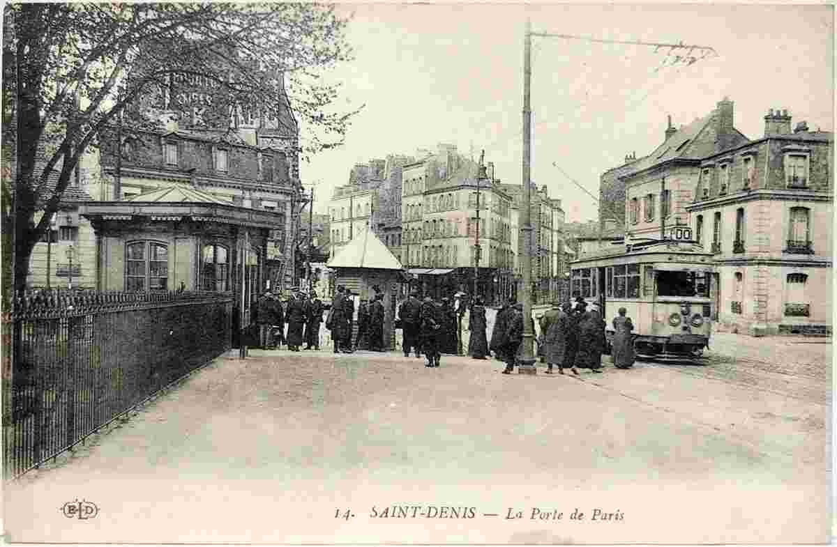 Saint-Denis. Porte de Paris et tramway