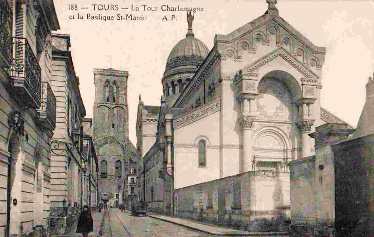 Tours. La Tour Charlemagne et la Basilique Saint-Martin