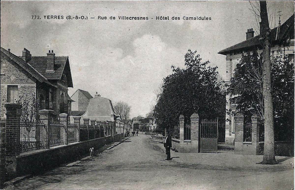 Yerres(Essonne). Rue de Villecresnes